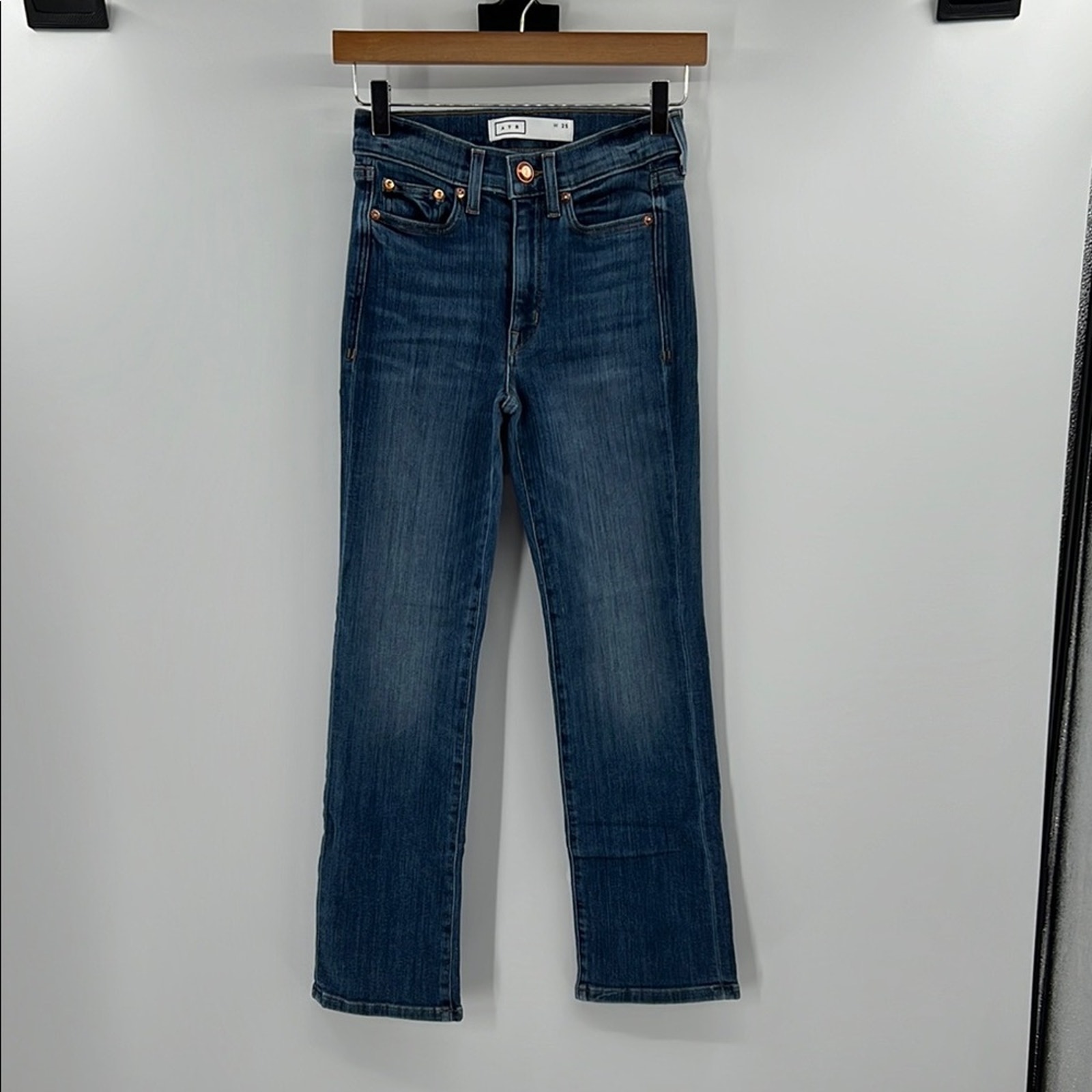 AYR Women's The Pop Straight Leg Jeans - Medium Wash - 25 - NWOT