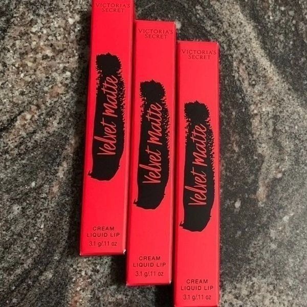 Victoria’s Secret Discontinued 3 velvet matte cream liquid lip Desire