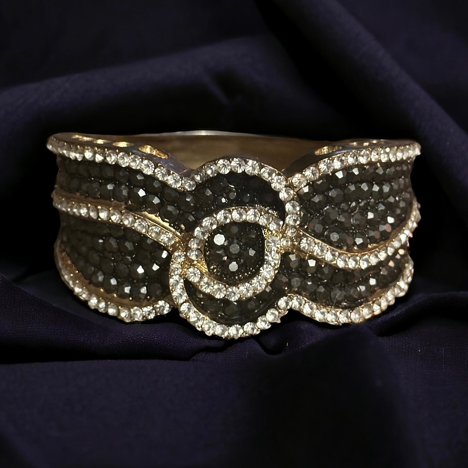 Vintage chunky rhinestone hinged bracelet