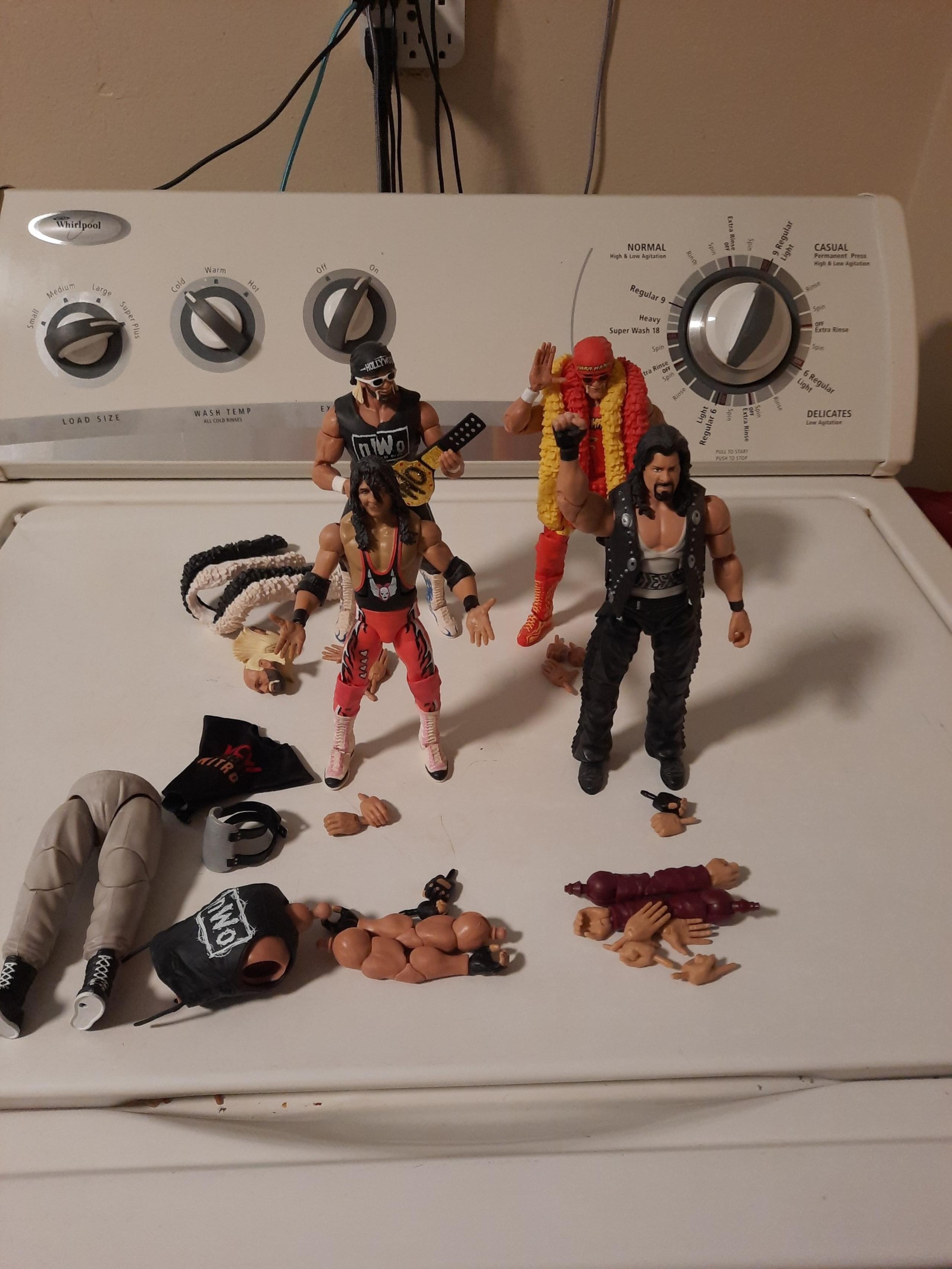 WWE HOLLYWOOD HOGAN (nWo, Red&Yellow) | BRET HART | DIESEL | BAF Pieces
