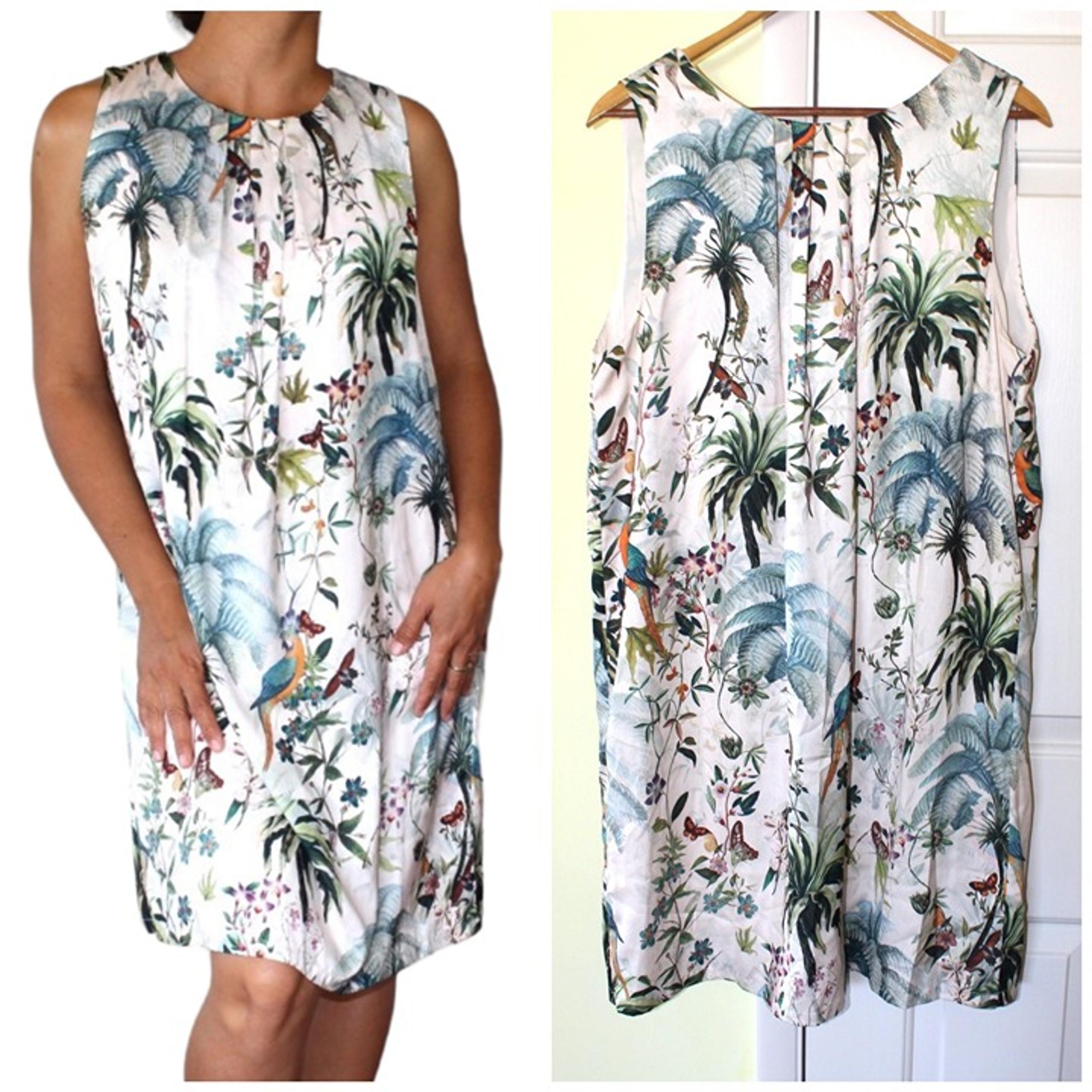H&M summer floral Peplum tropical dress bird print macaws & butterflies Size 12