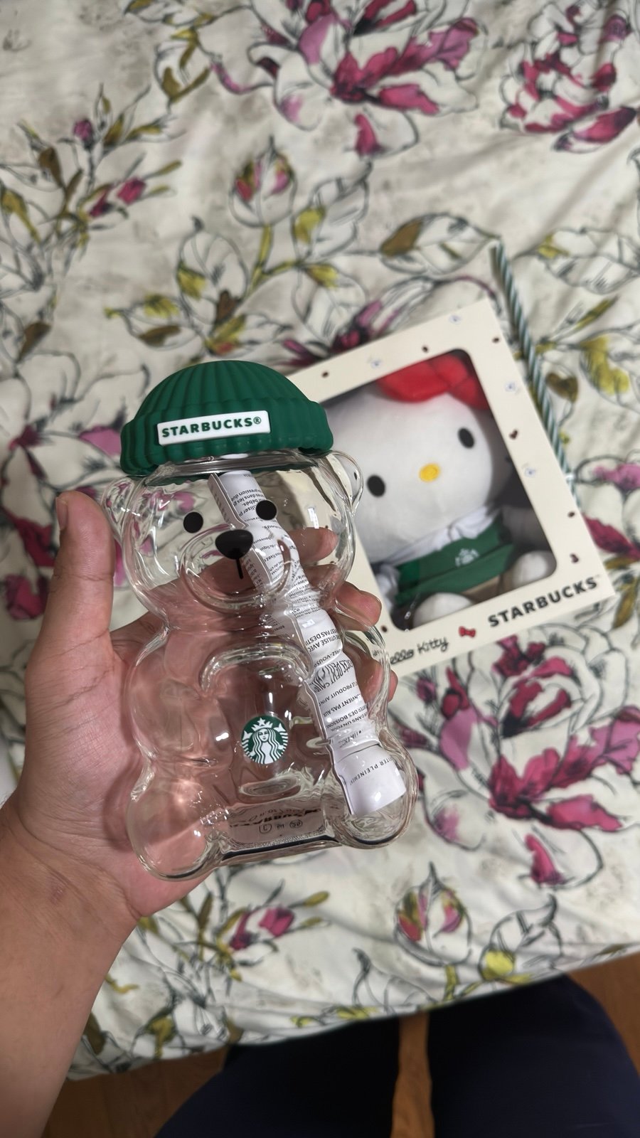 Starbucks bear cup & hello kitty plush