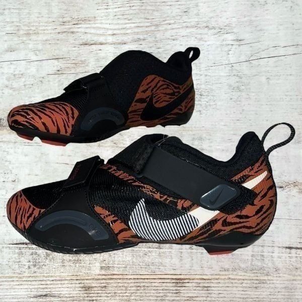 Nike Womens SuperRep Cycle Peloton Tiger Indoor Cycling Shoes Size 7 CJ0775-018