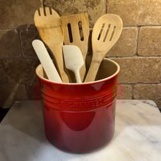 Le Creuset utensil crock in Cherise red