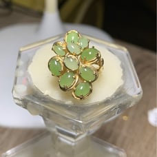 14KT YELLOW GOLD RING W/ JADE STONES