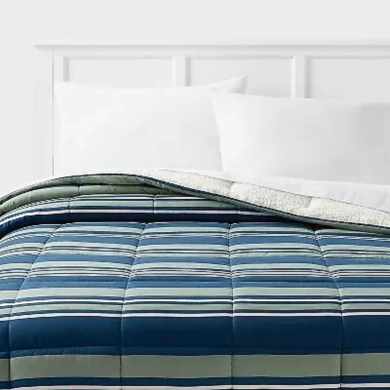 Full/Queen Faux Shearling Microfiber Reversible Comforter Navy/Green Plaid