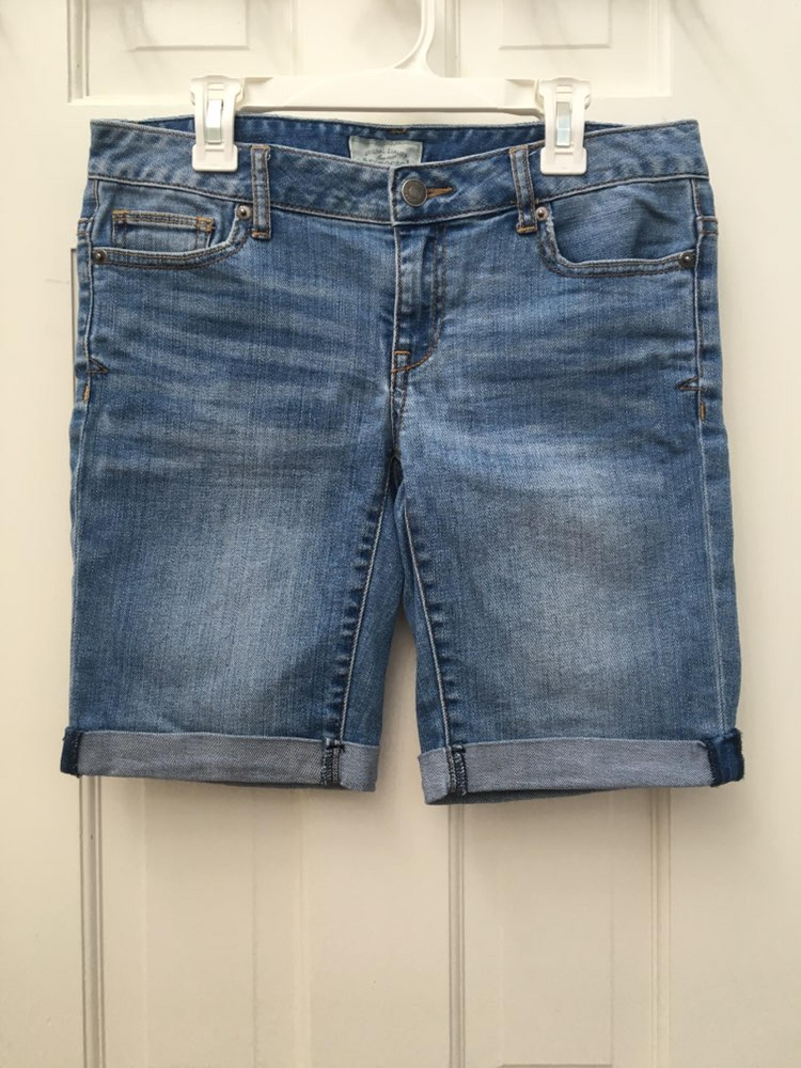 BASIC DENIM CAPRIS