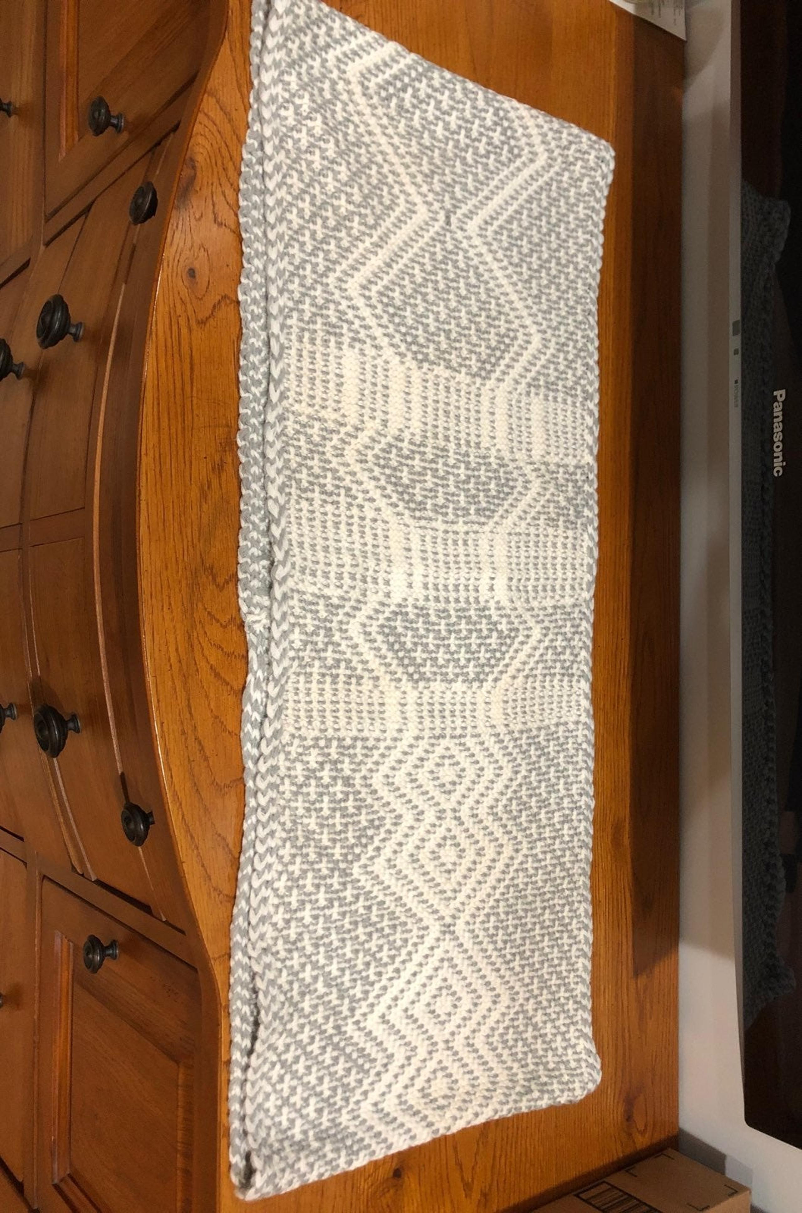 NWOT Gap infinity scarf cream/grey