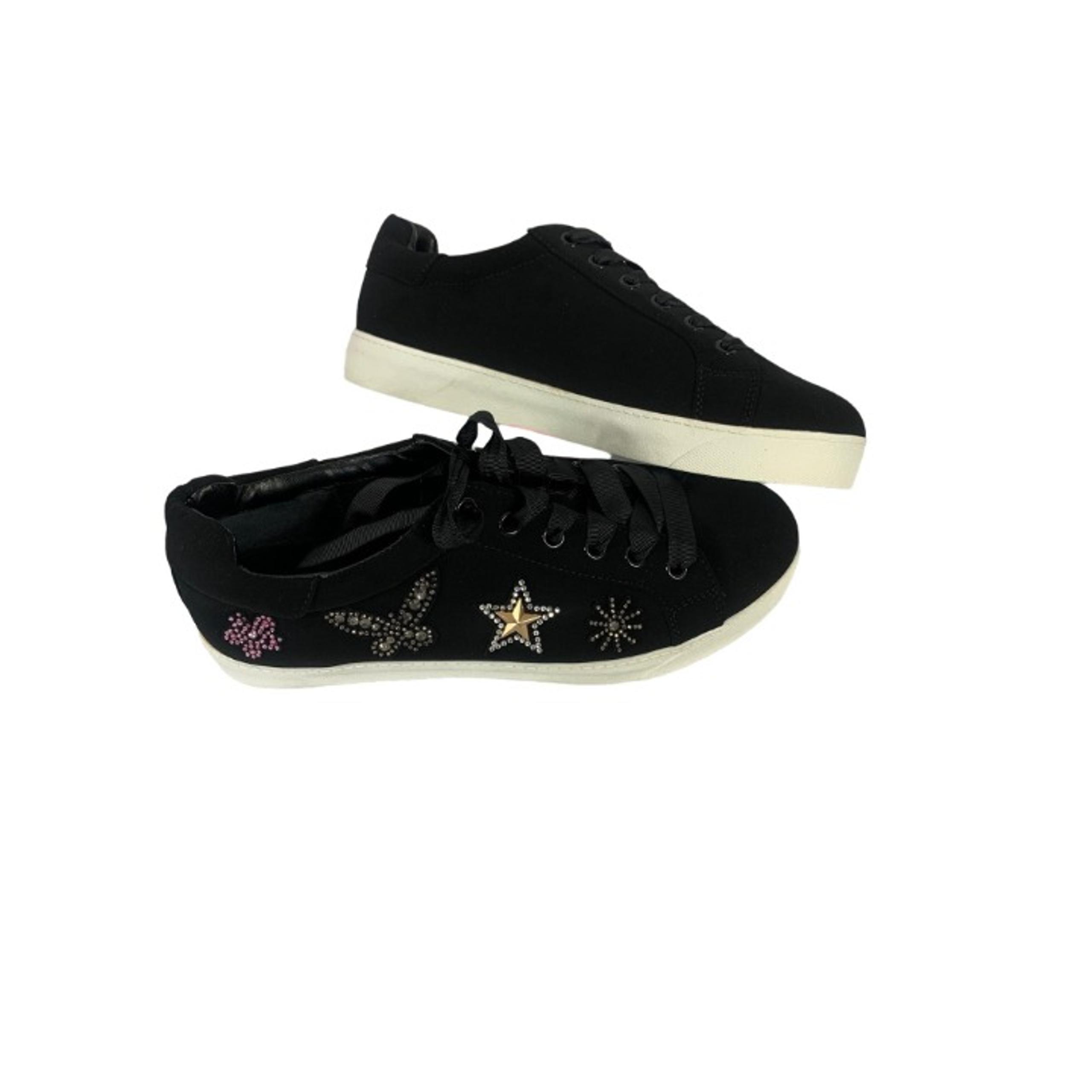 Libby Edelman Women's Black & White Low Top Sneakers
