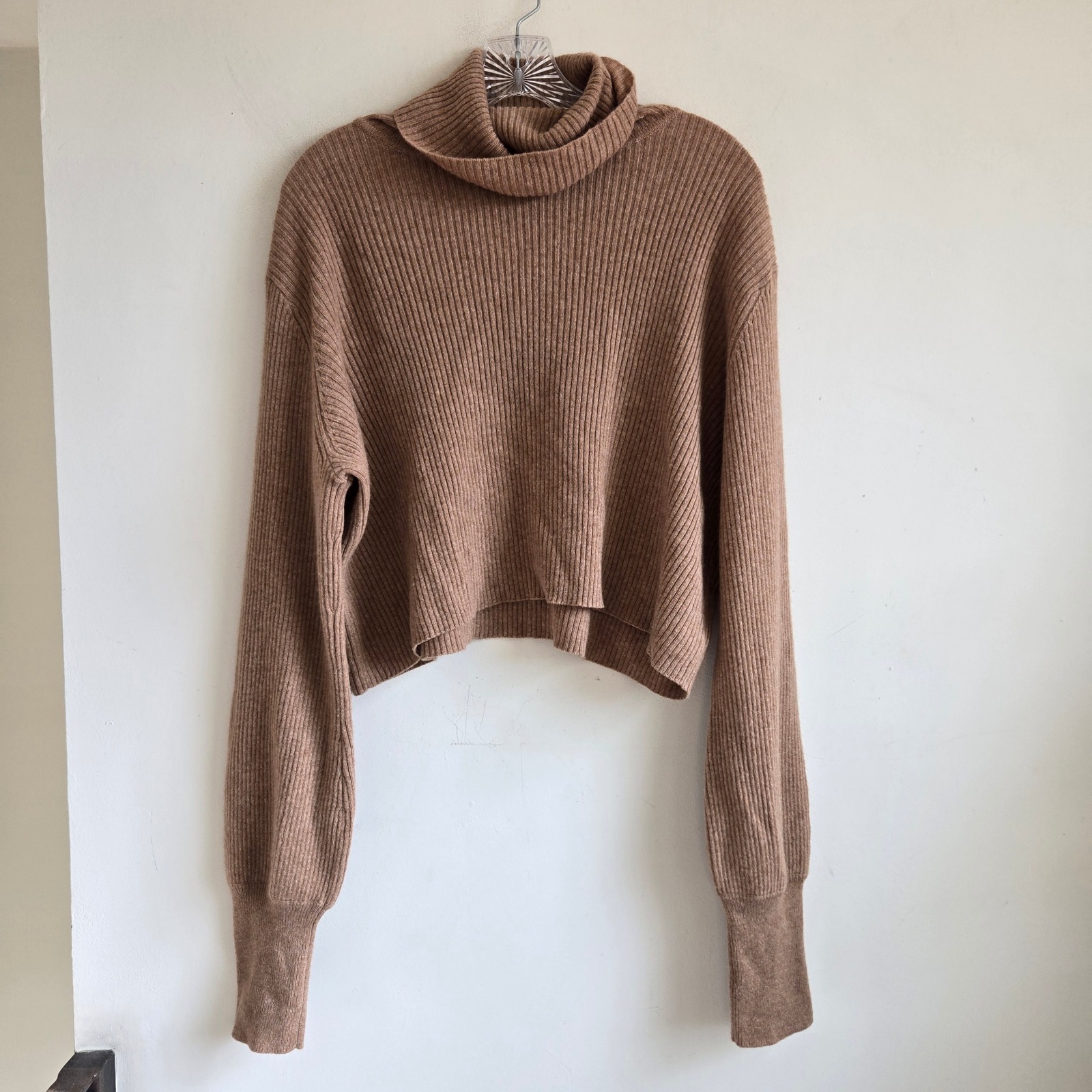 Reformation Size Large Luisa Cropped Sweater Camel Color Tan Turtleneck Cashmere
