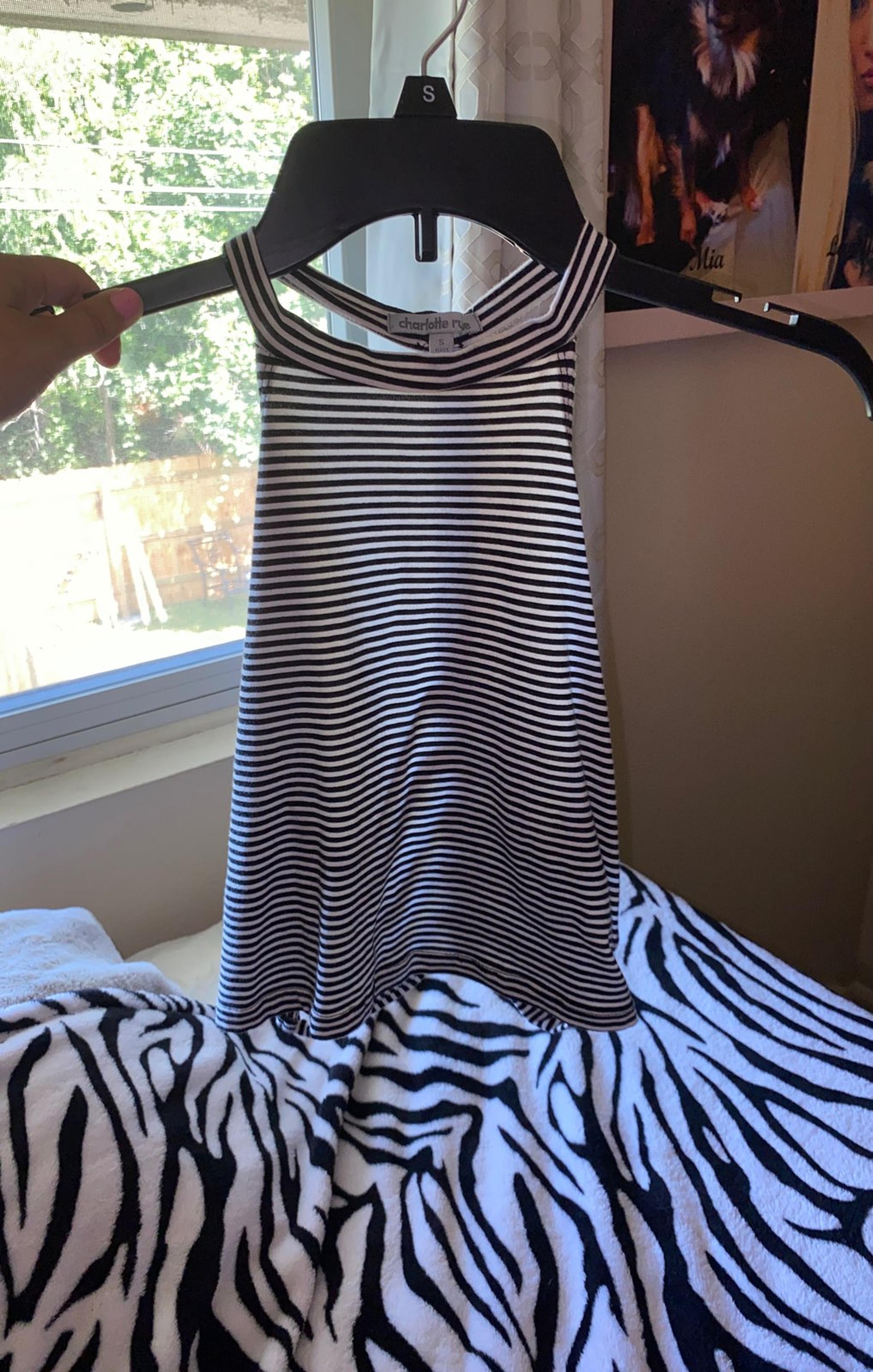 womens clothing