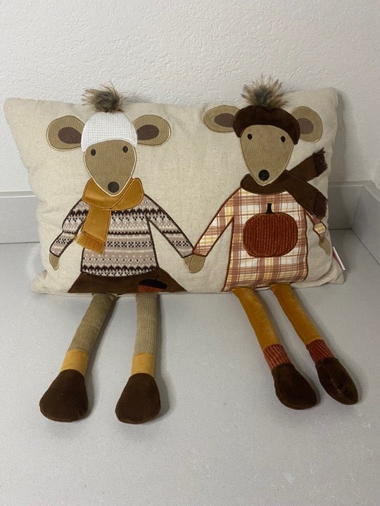 Isaac Mizrahi Fall Pillow