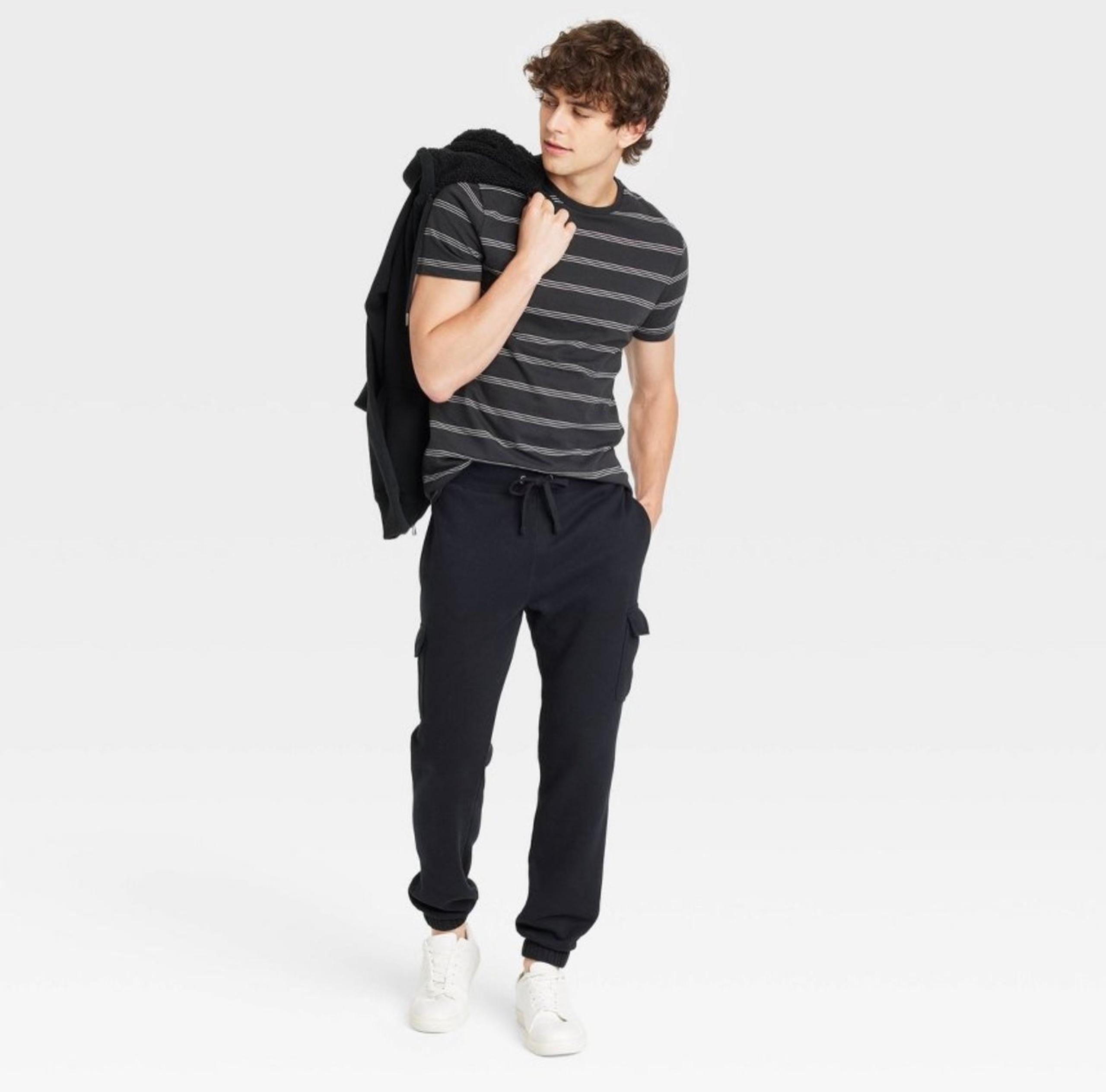 Goodfellow & Co Men's Ultra Soft Fleece Tapered Cargo Pants Black
