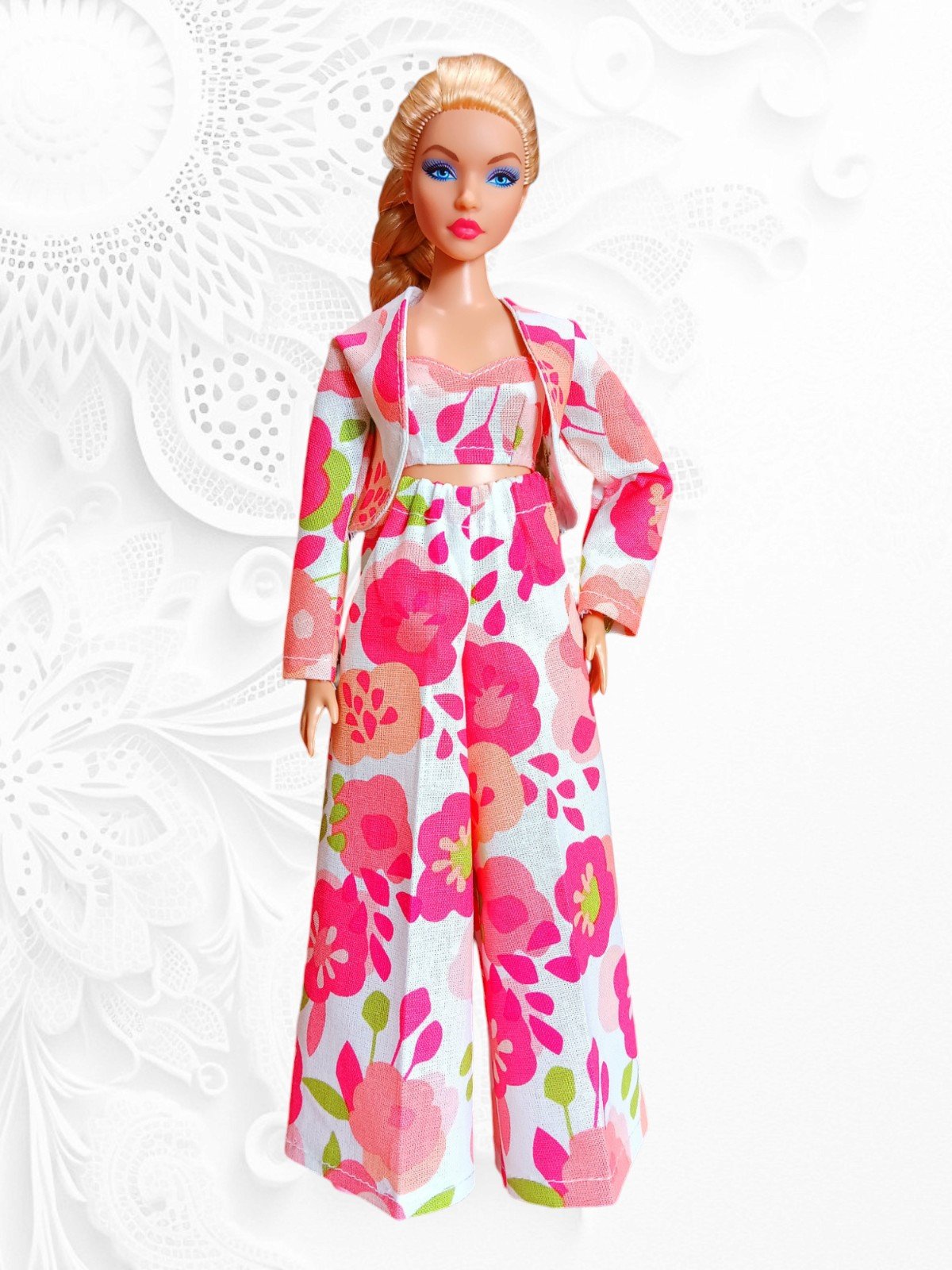 Fashion for Curvy Barbie Dolls