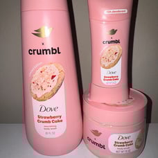 Dove x Crumbl Strawberry Crumb Cake Set (NEW!)