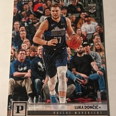 !! LUKA DONCIC CHRONICLES ROOKIE CARD !