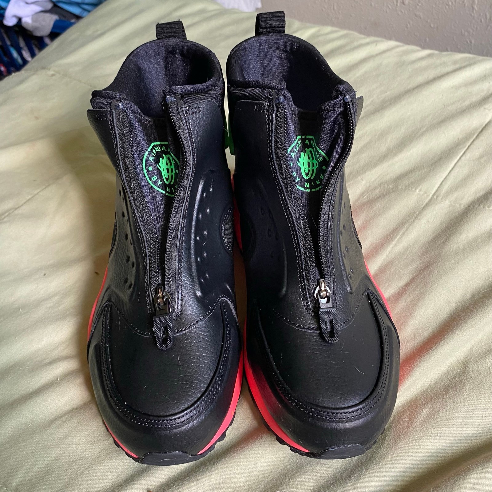 Nike Air Huarache Mid Running Sneakers 8