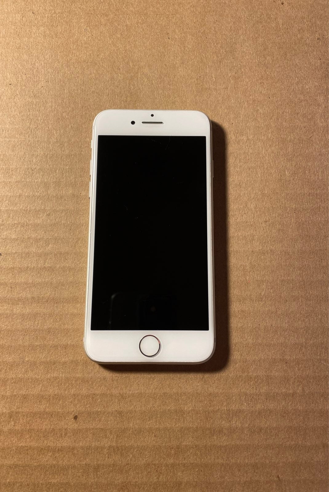 Apple iPhone 7 32GB in Silver