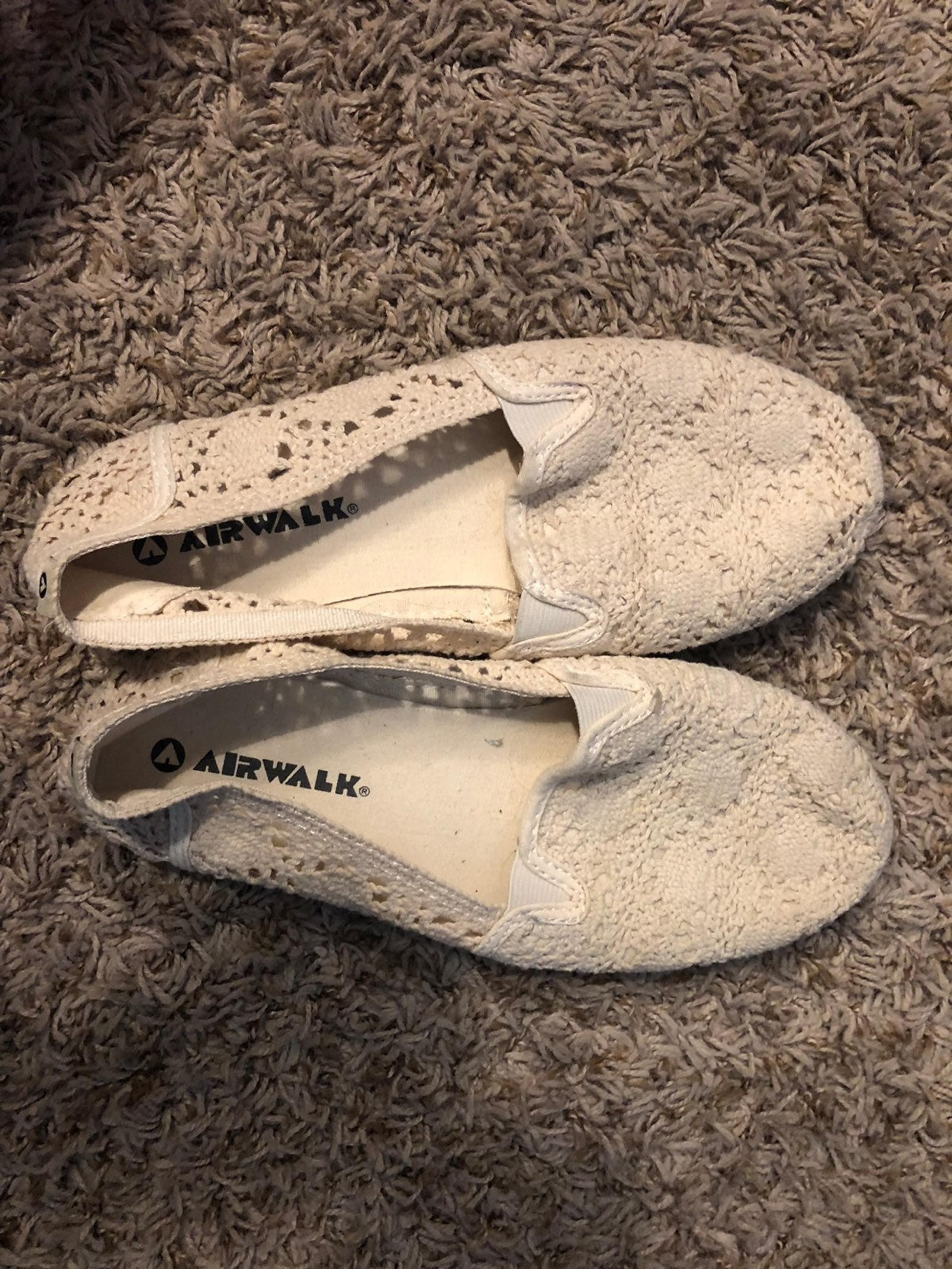Air Walk Slip Ons
