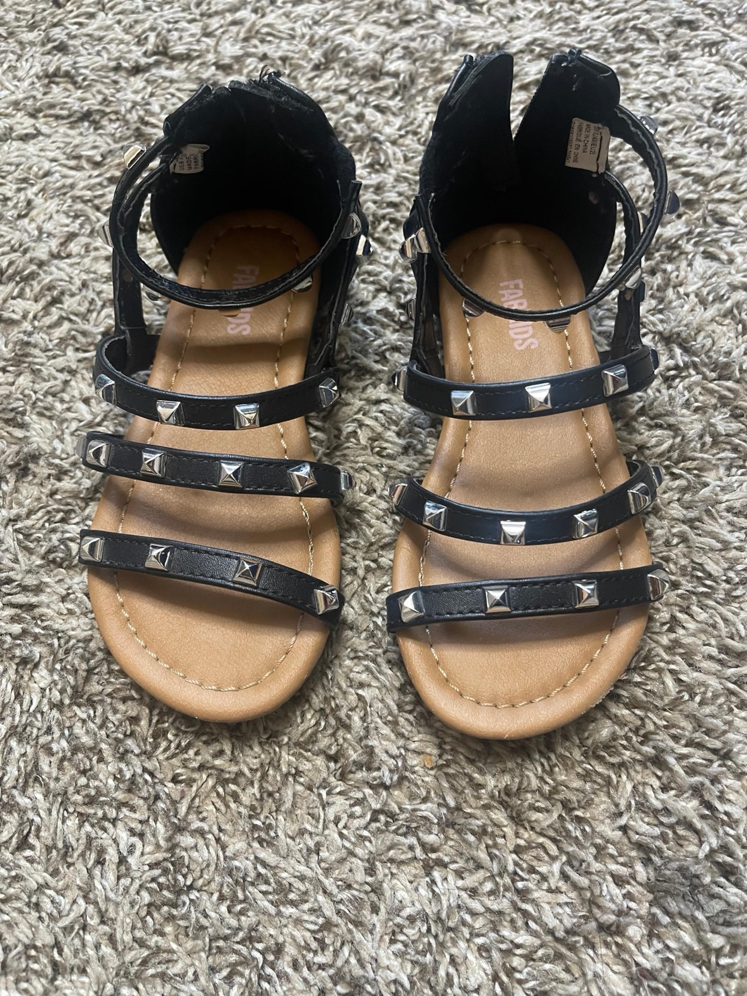 Kids Sandals size 9