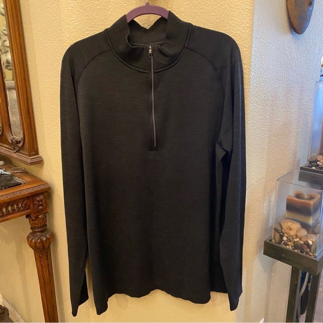 LULULEMON Men Black 3/4 Zipped Long Sleeve Athletic Top Size XL