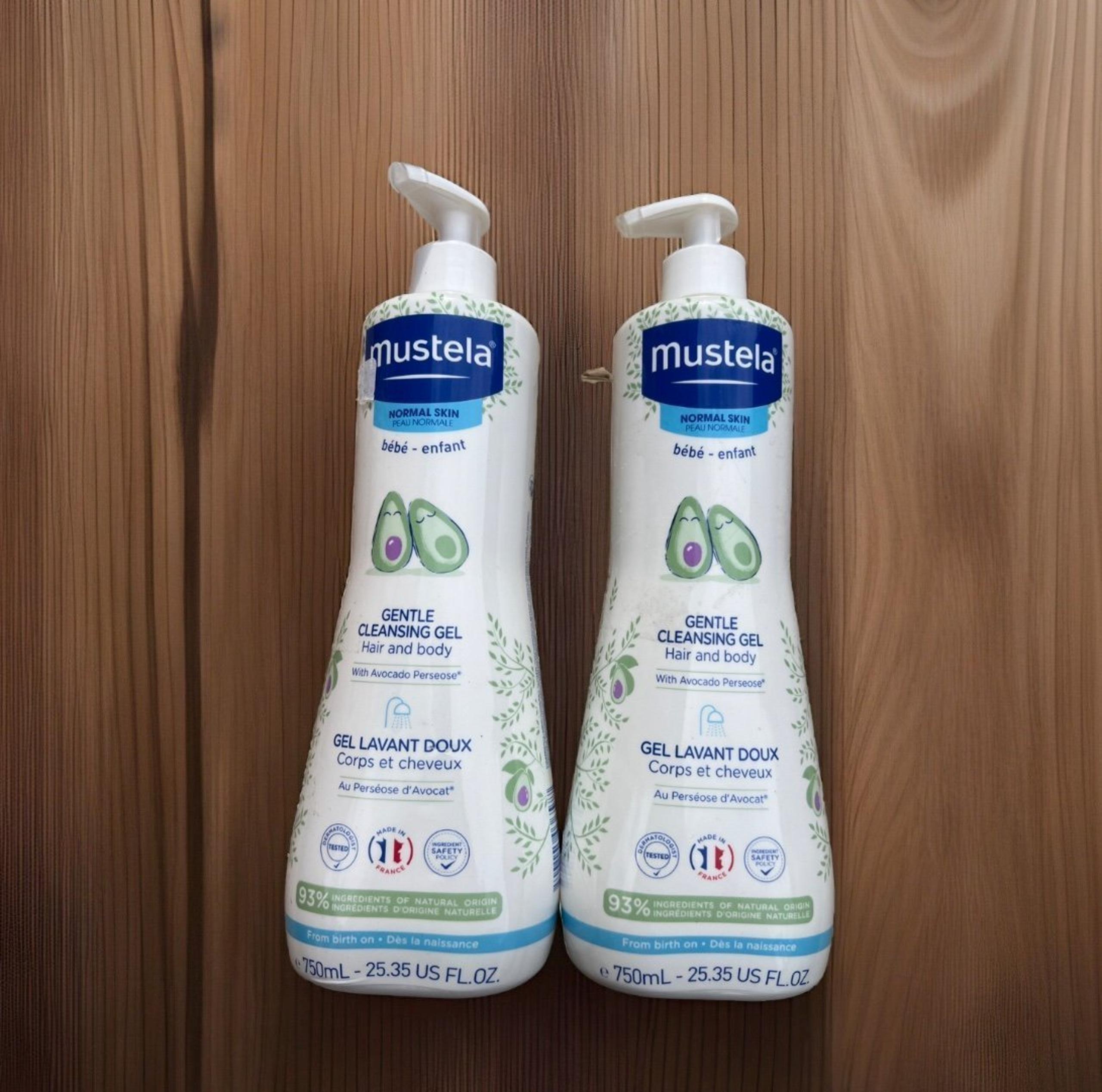 2 Mustela Gentle Cleansing Gel Hair & Body With Avocado 24.35oz Pump Bottles