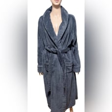 Victoria’s Secret Plush Fleece Robe XL Gray Shawl Collar Belted Cozy Soft Lounge