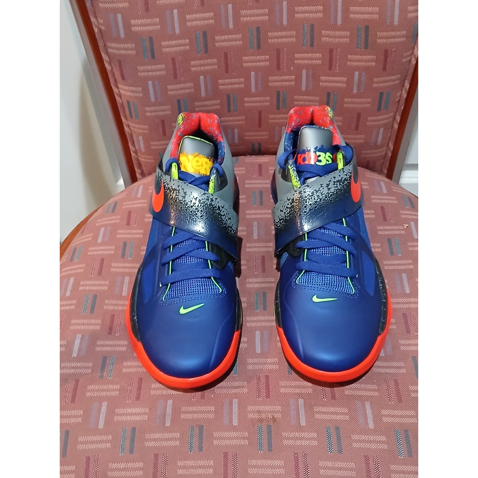 New Men's 9.5 Nike Zoom KD 4 Nerf FQ8180-400.