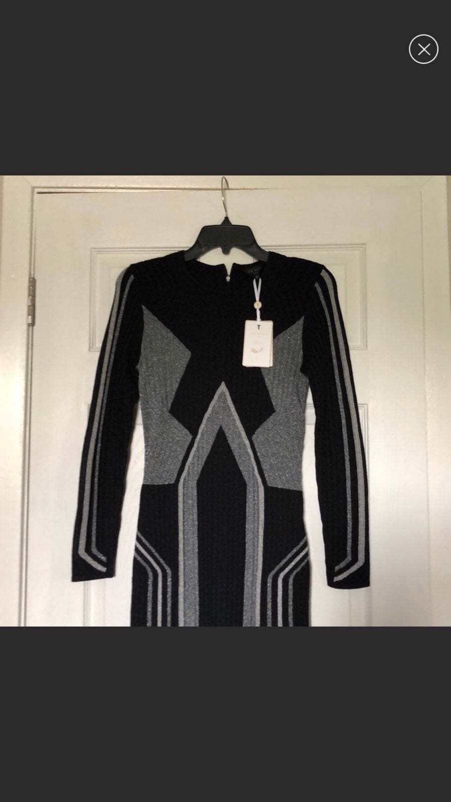Ted baker dress US size 8 price is negotiable accepting offers.