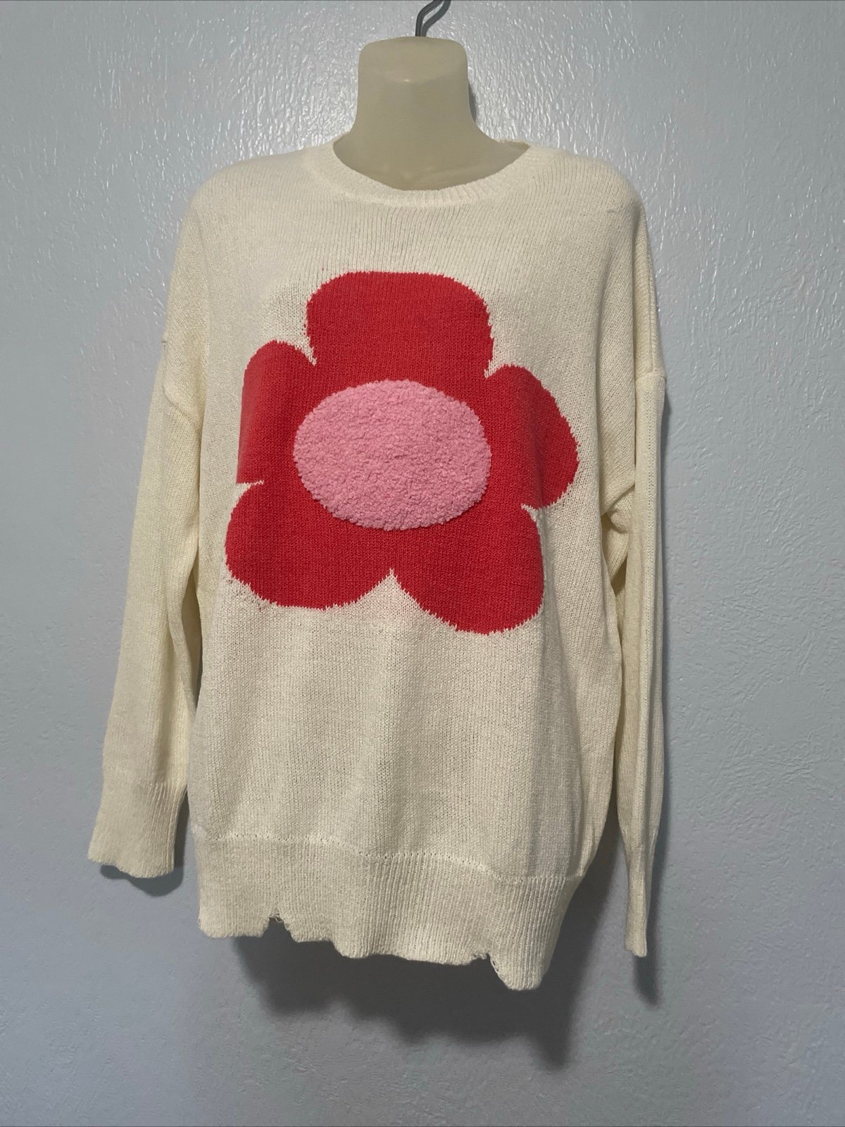 Erin Made Petal Pullover Women’s One Siza Jumper Knit Sweater
