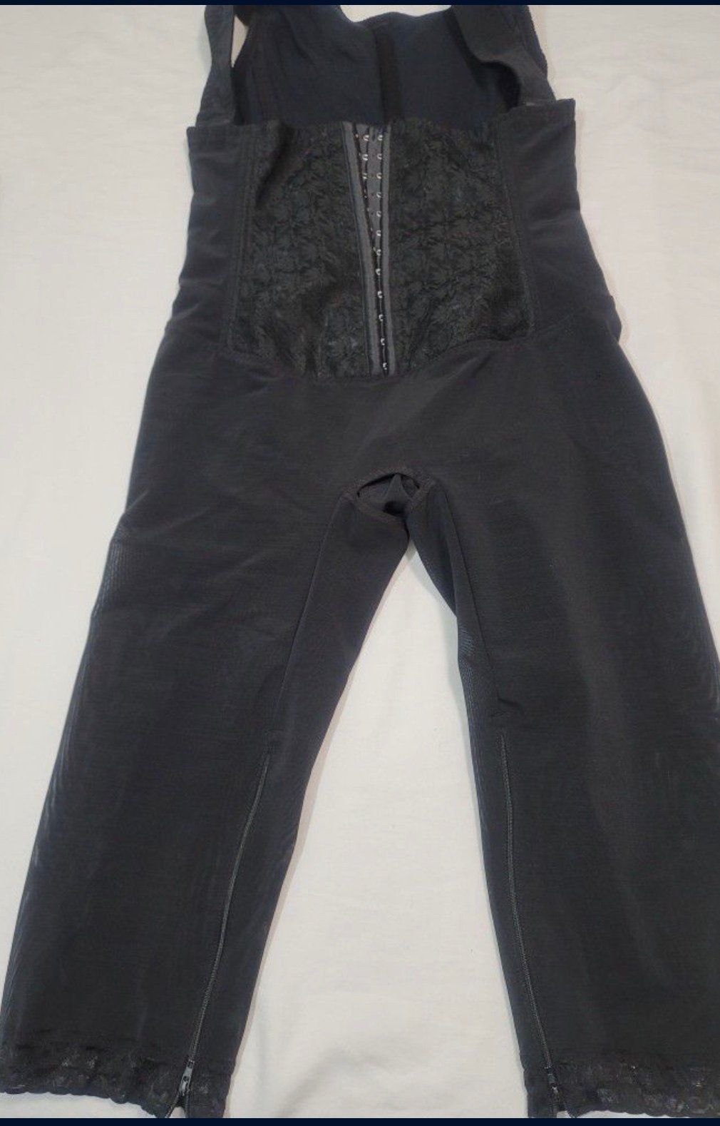 Girdle shaper