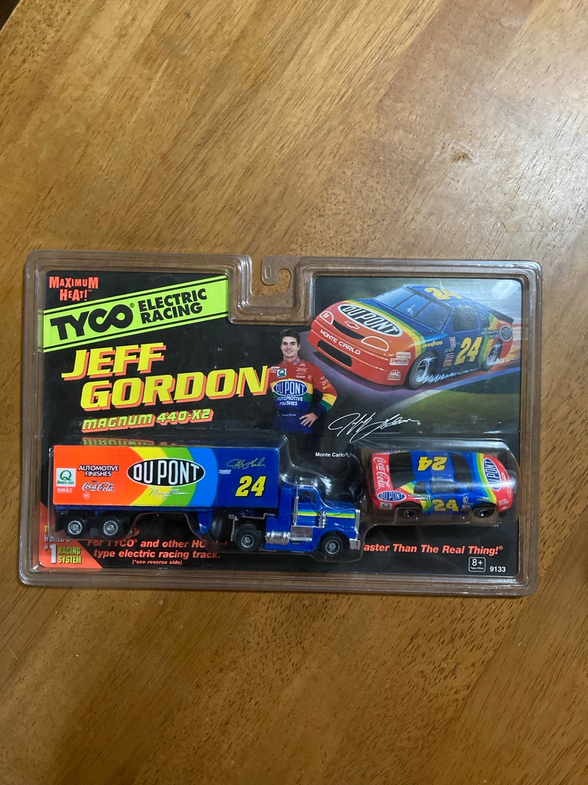 Tyco 9133 Jeff Gordon Twin Pack Team Truck and Car #24 HO Slot Car NEW