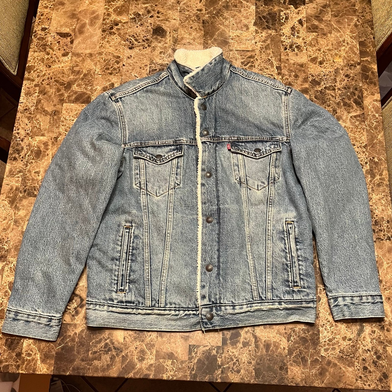 Levis Sherpa Lined Trucker Jacket Mens M S110784