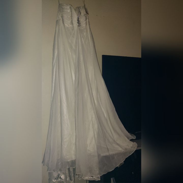 wedding dress