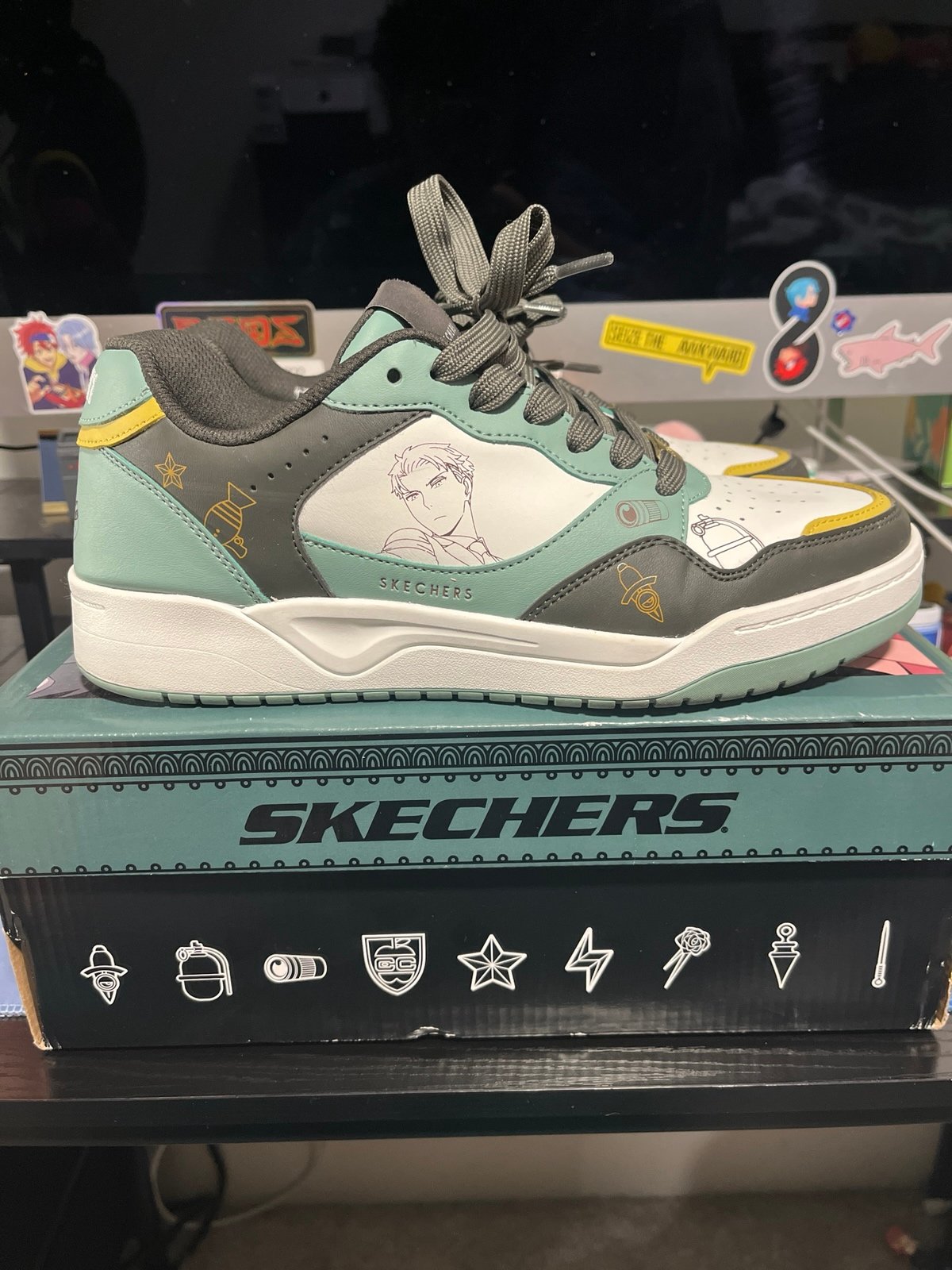 Spy x Family Skechers Collab (Limited Edition) + Loid Figure
