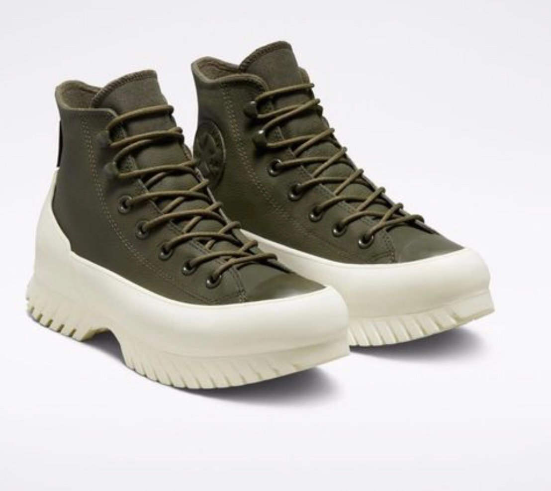 Converse Chuck Taylor All Star Lugged Gore-Tex Waterproof Winter Hi Top Sneaker