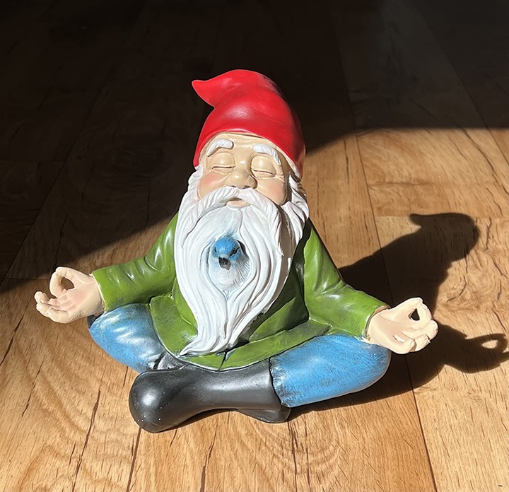 Garden Gnome Indoor/Outdoor Statue Lawn Ornament