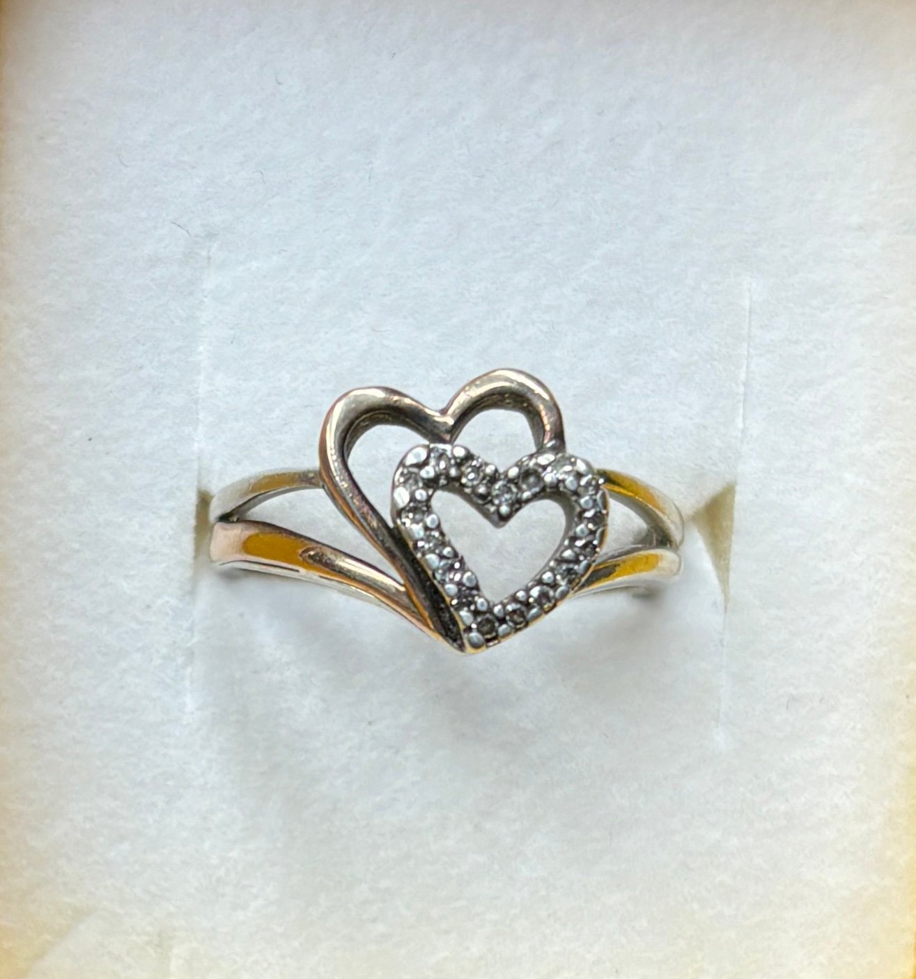 Kay Jewelers 925/10k Small Diamond chips Double Heart Ring Size 7