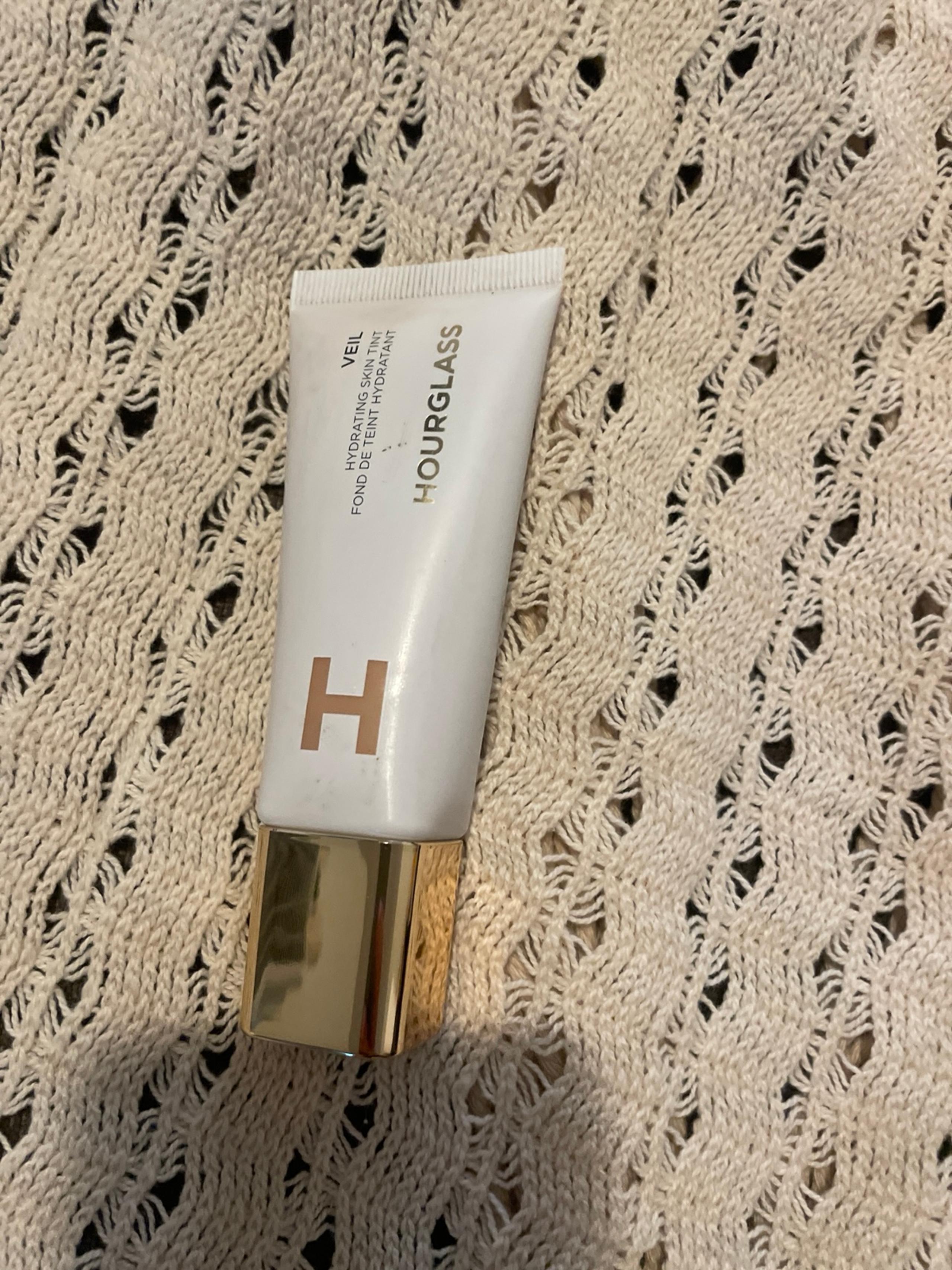 hourglass skin tint shade 7
