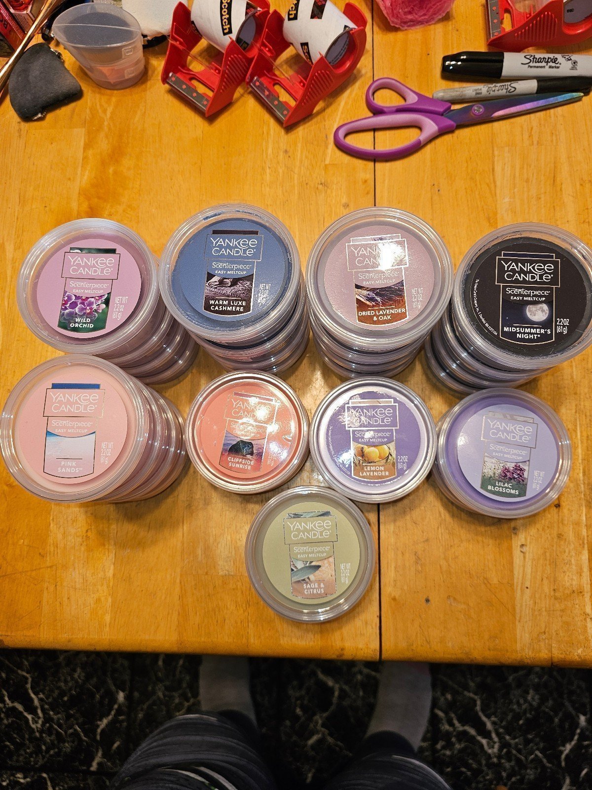Bundle of 28 Yankee Candle Floral & Relax MeltCups and 1 Happy Wax Warmer