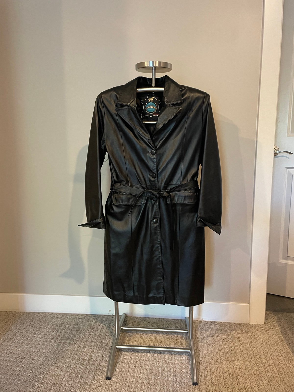 Ladies Stylish Black Soft real Leather Coat
