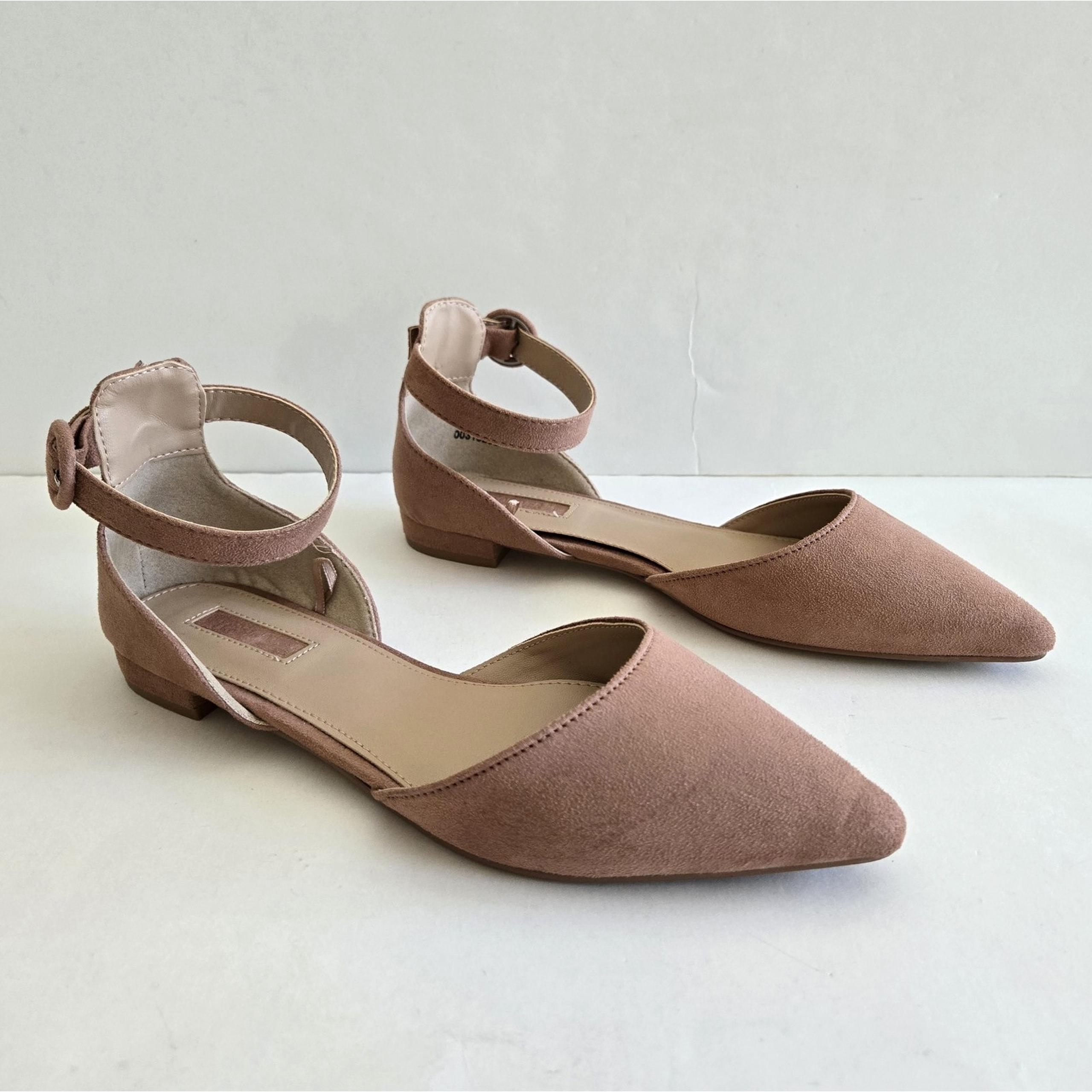 Forever 21 Ankle Strap Flats Womens 8 Mauve Pink Suede Shoes Preppy Twee Casual