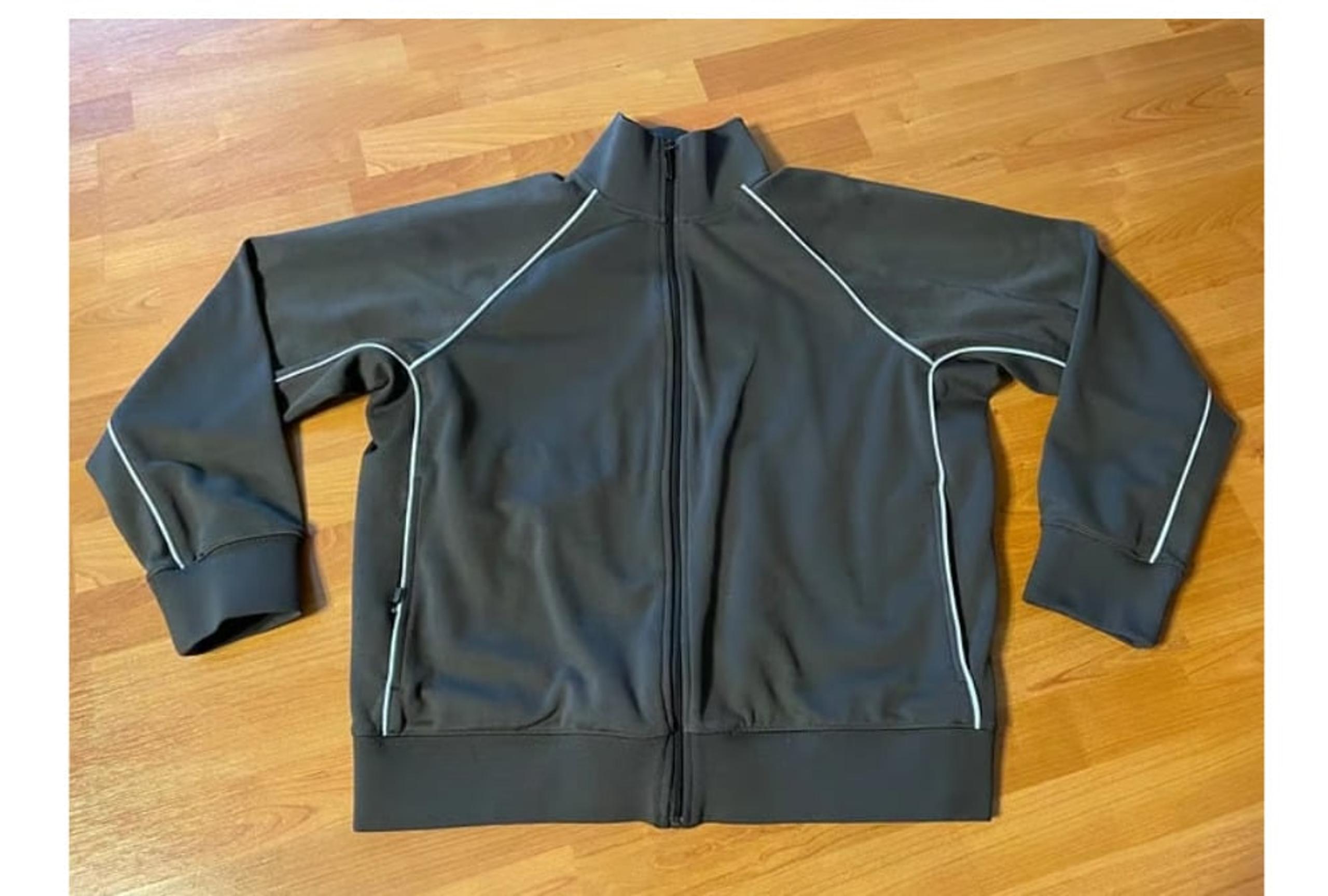 Men's GAP polyester jacket size Large dark gray zip-up