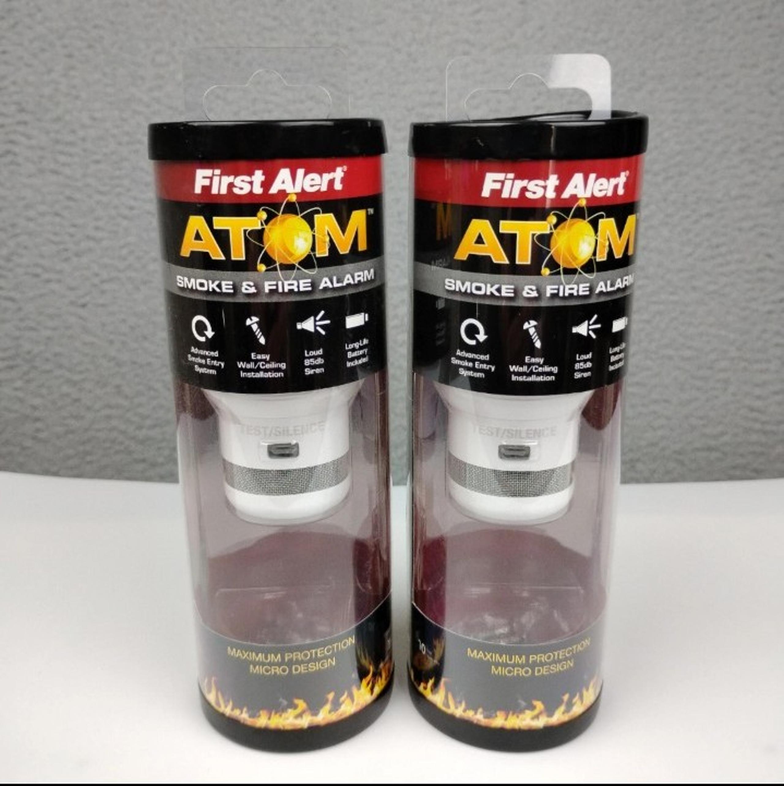 First Alert ATOM Smoke & Fire Alarm Maximum Protection Micro Design Lot Of 2 NEW