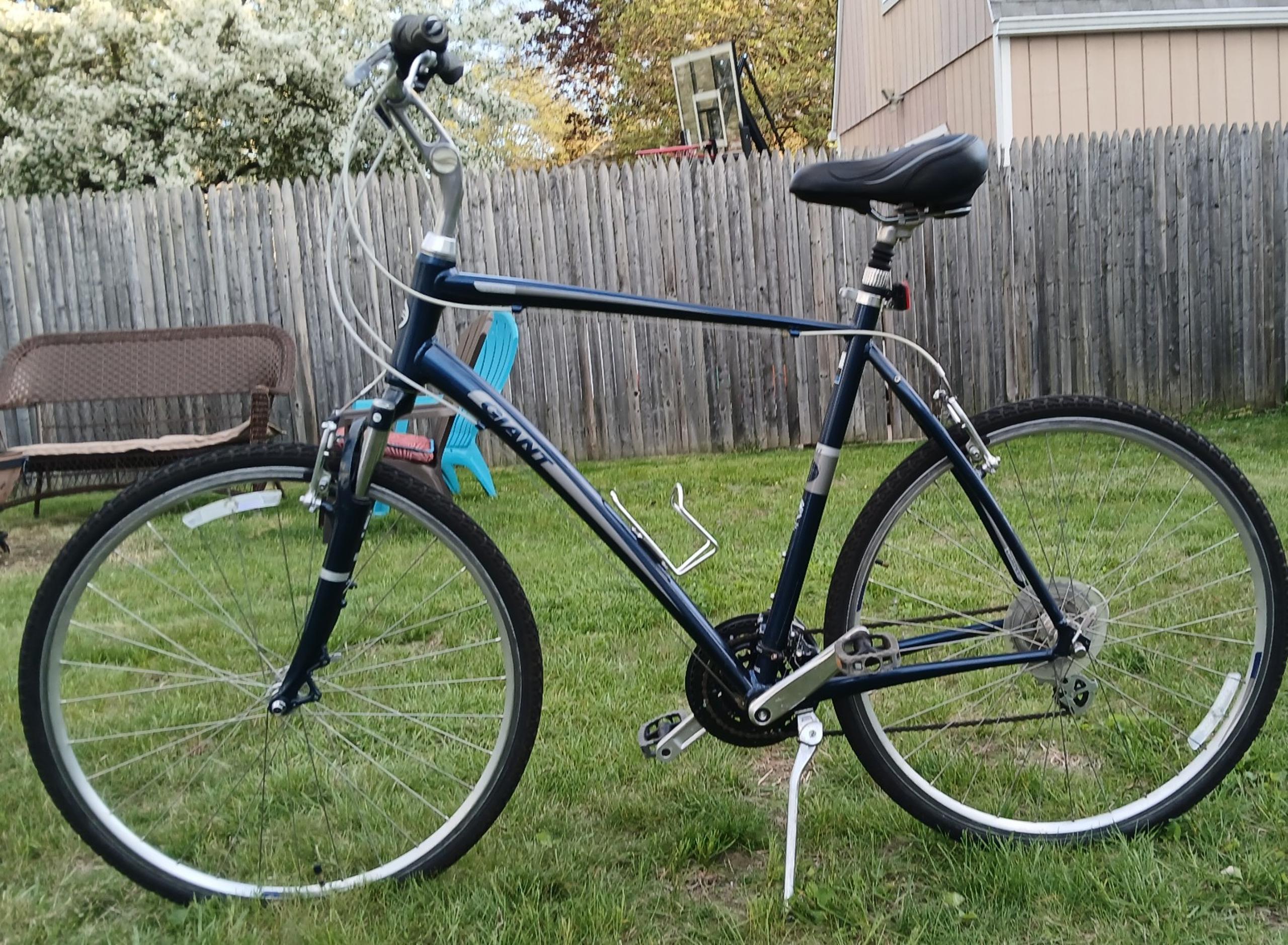 Giant Cypress -XL- Road/Trail bike 《2012 model》
