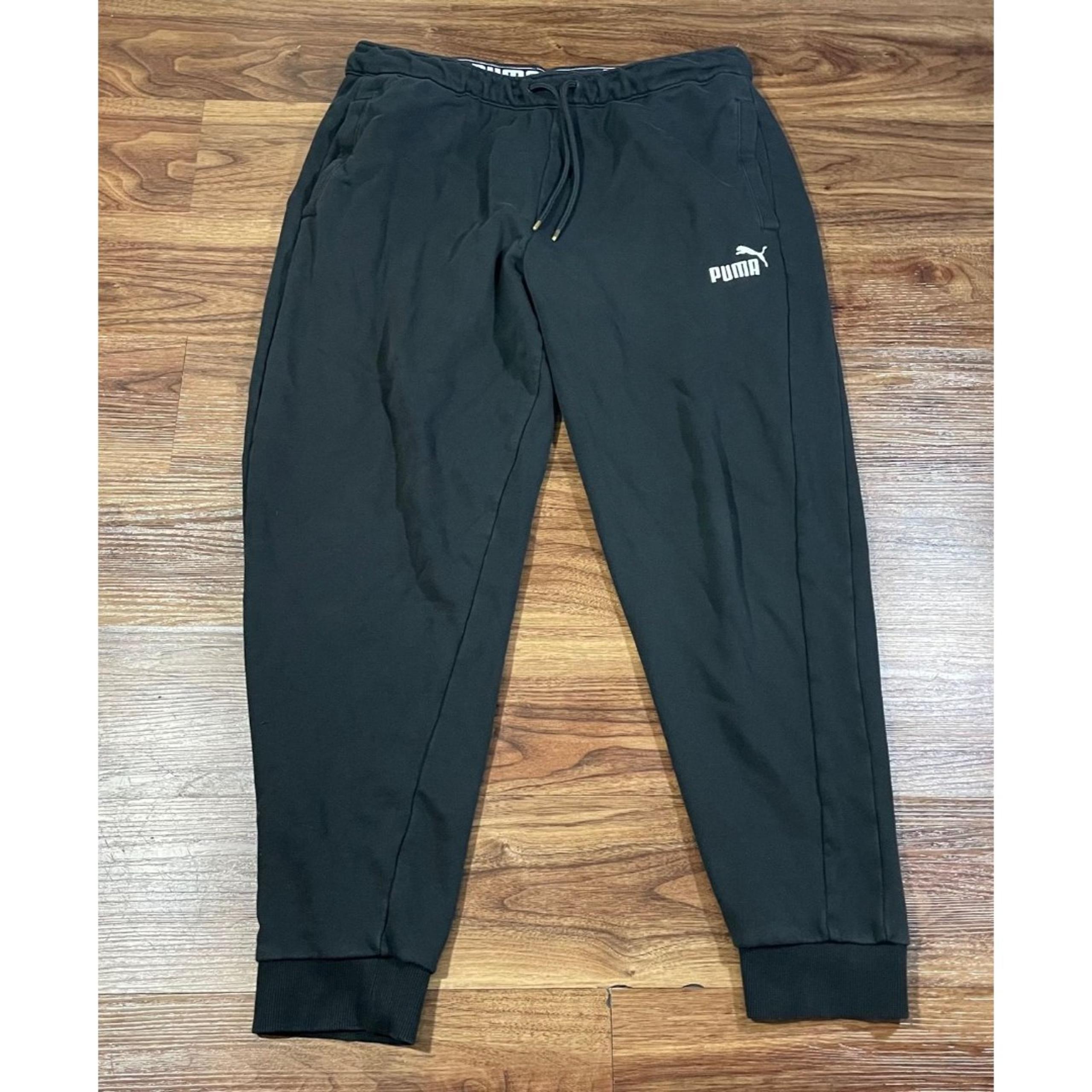 Puma Men's Essential Logo Jogger Sweatpants Size XL Black Casual Loungewear