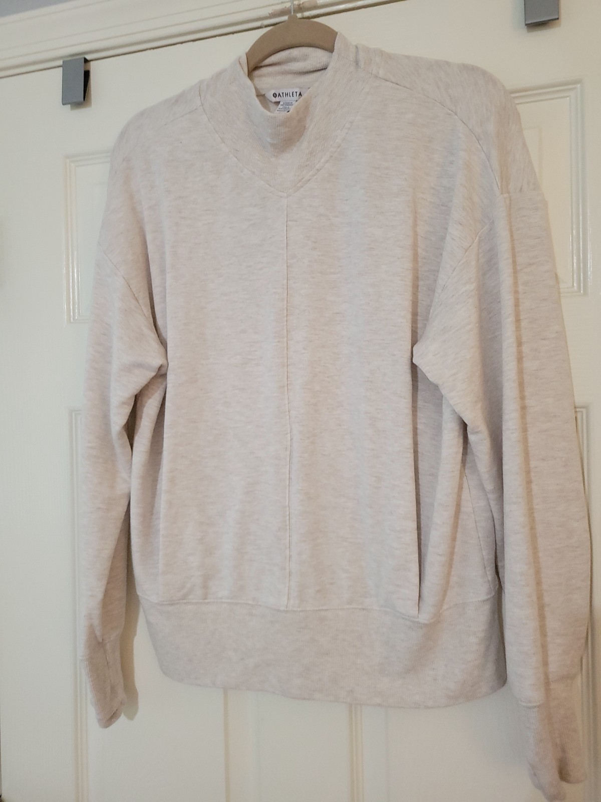 Athleta Womens Apollo Crewneck Sweatshirt Gray Oatmeal Size Small Front Pockets