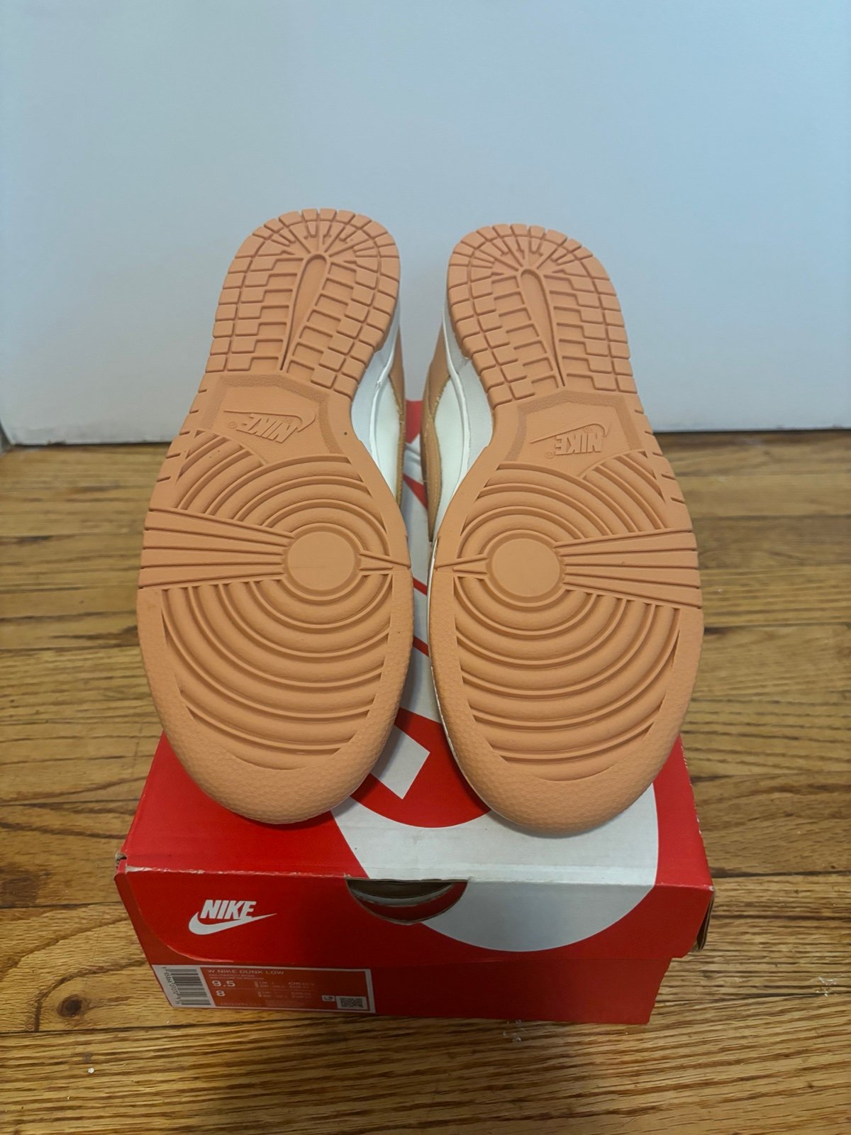 Los dunks rose whisper