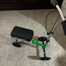 Knee rover