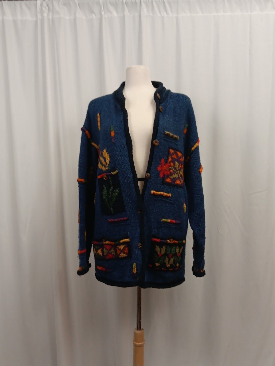 《Vintage Newari button down chunky cardigan ooak》